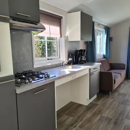 Spacious Suitable For Disabled Guests Chalet *